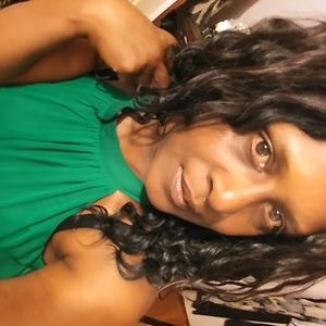 Meet your Posher, Antoinette